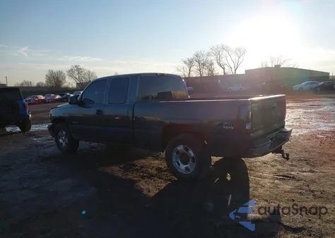 2001 Chevrolet Silverado 1500 Ls из США, поврежденный, VIN 2GCEK19T111358751